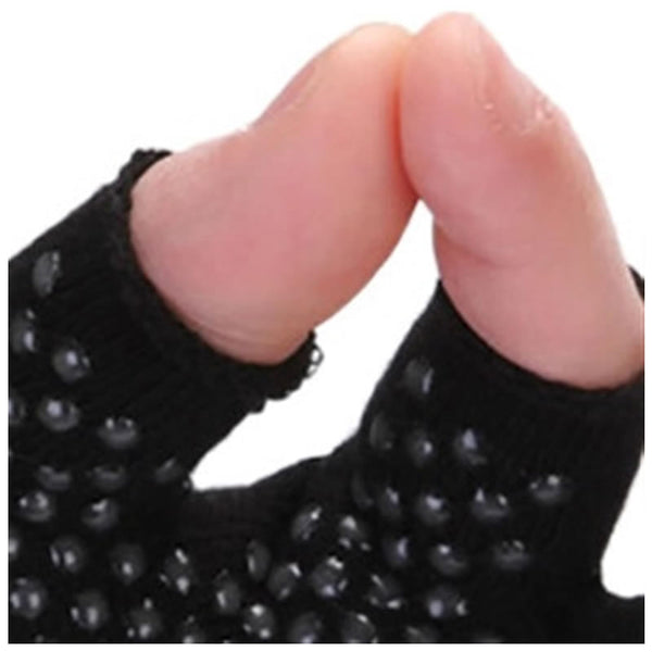 Yoga Gloves in Yoga 